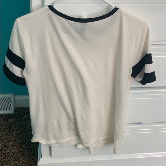 NEW Off-white Tee - Picture 3 of 3